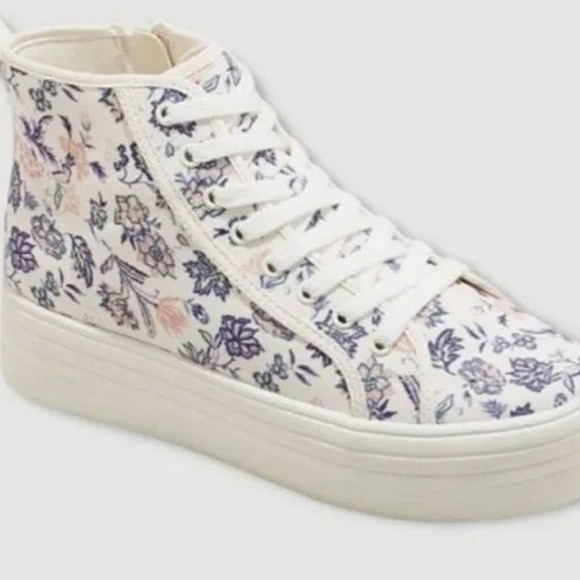 Universal Thread Shoes - Universal Threads Cassie Floral Platform Sneakers Size 10